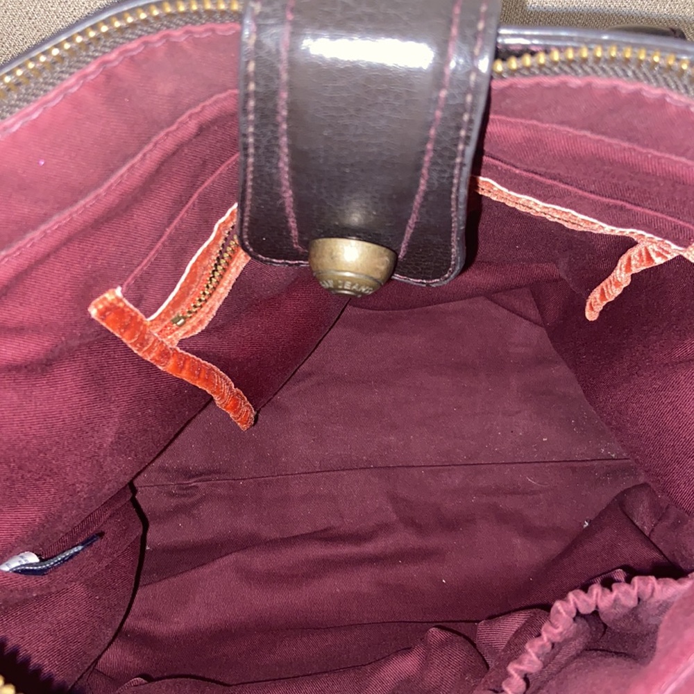 🌺🌺GAP HANDBAG 🌺🌺 - Picture 5 of 11